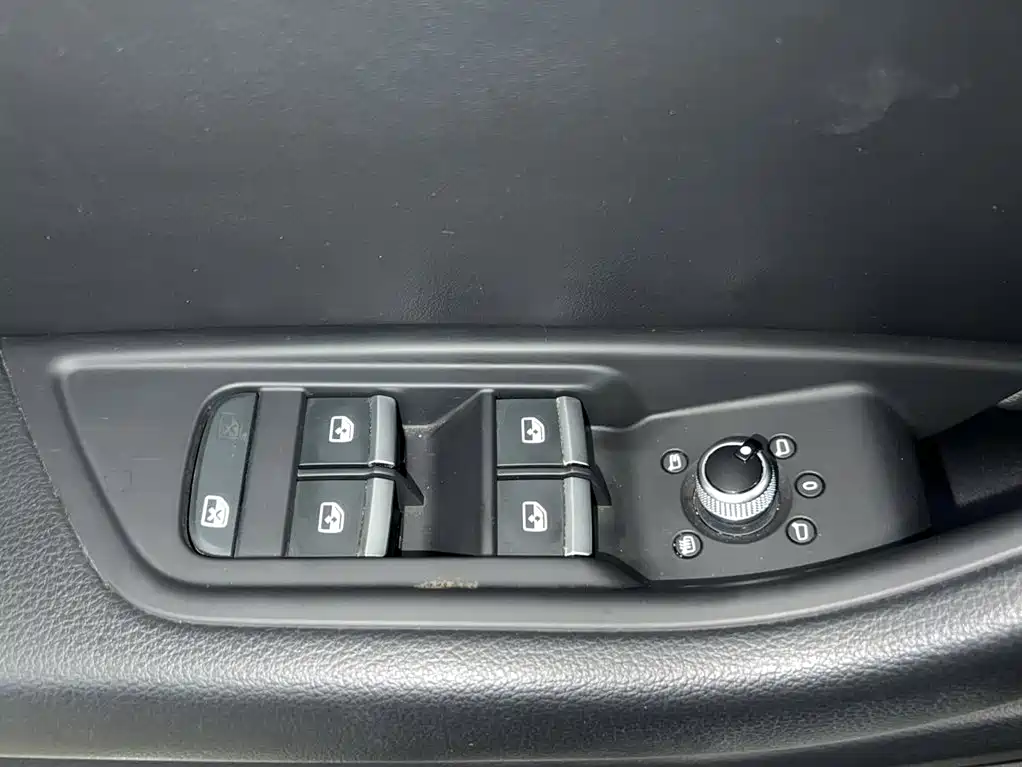Audi A4L 2017