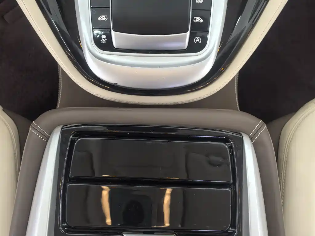 Mercedes-Benz Vito 2022 — фото 14