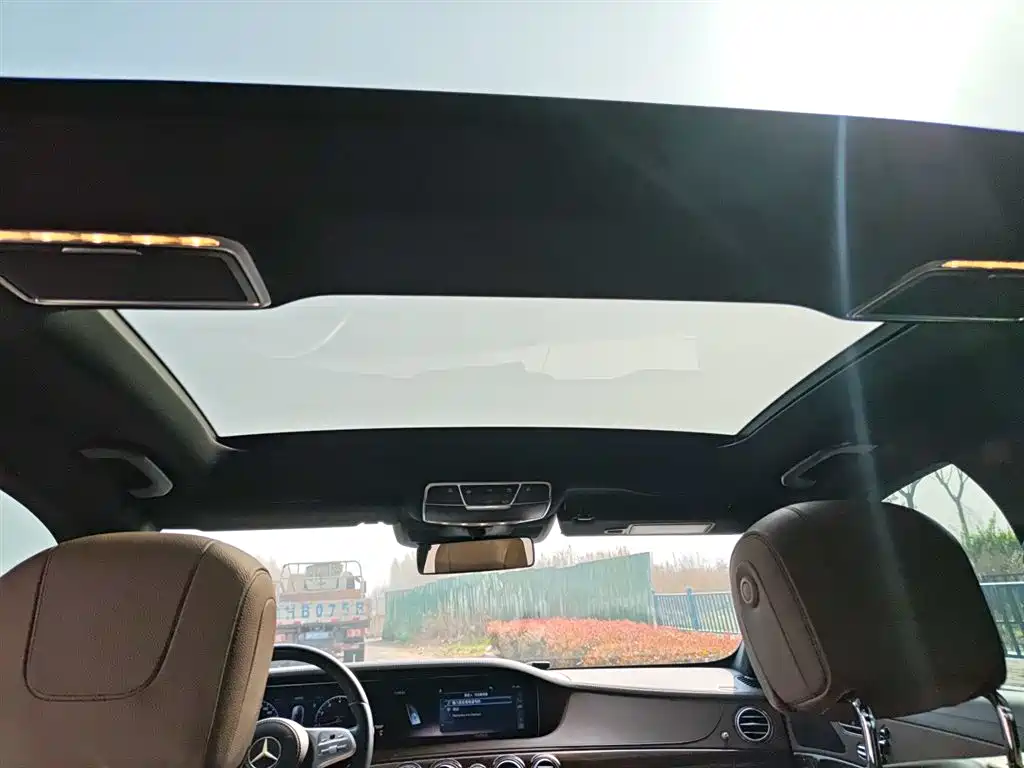 Mercedes-Benz S-Class 2019 — фото 18