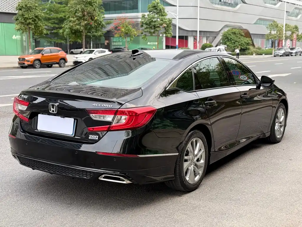 Honda Accord 2021 — фото 5