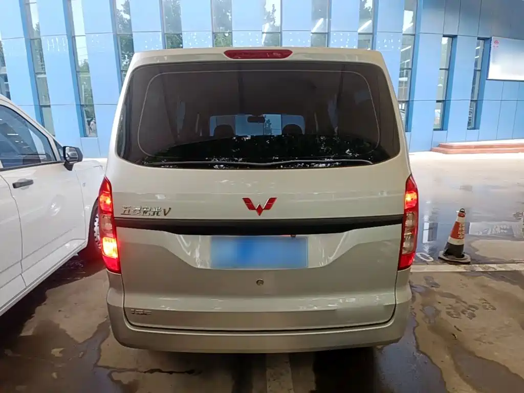 Wuling Hongguang V 2025 — фото 6