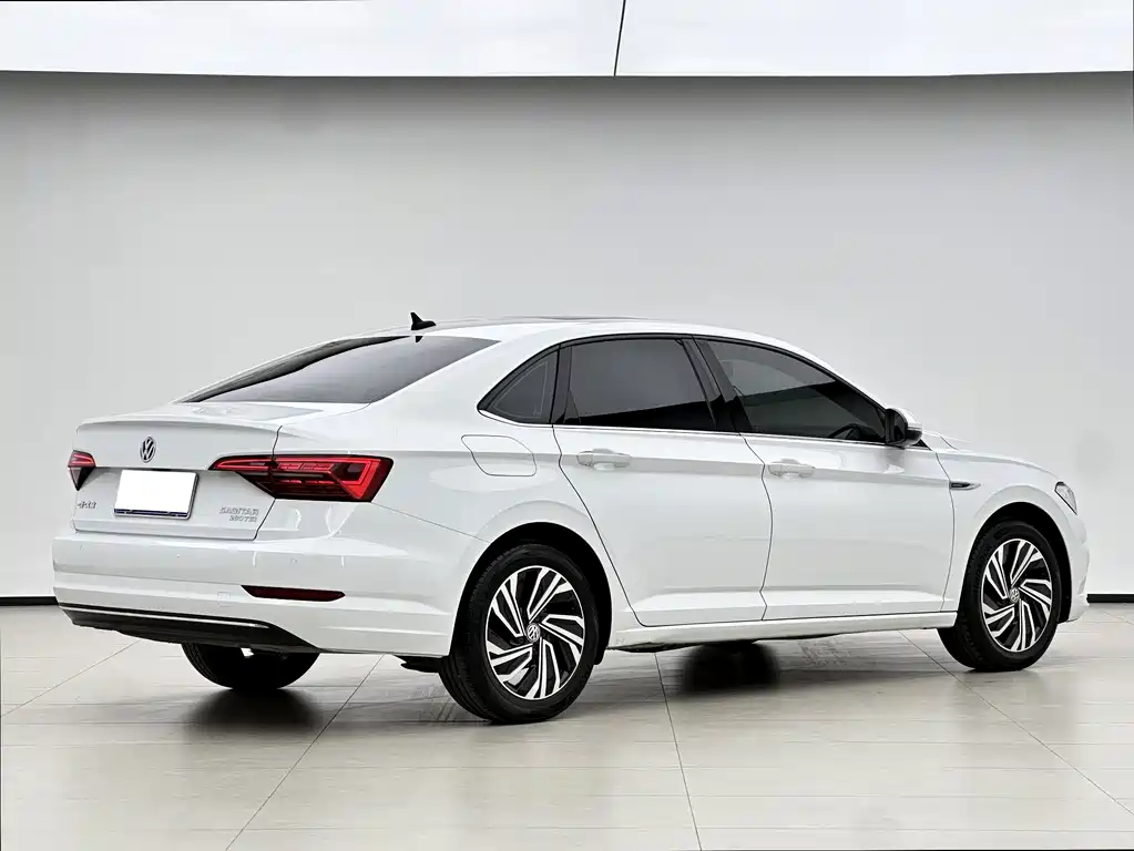 Volkswagen Sagitar 2022