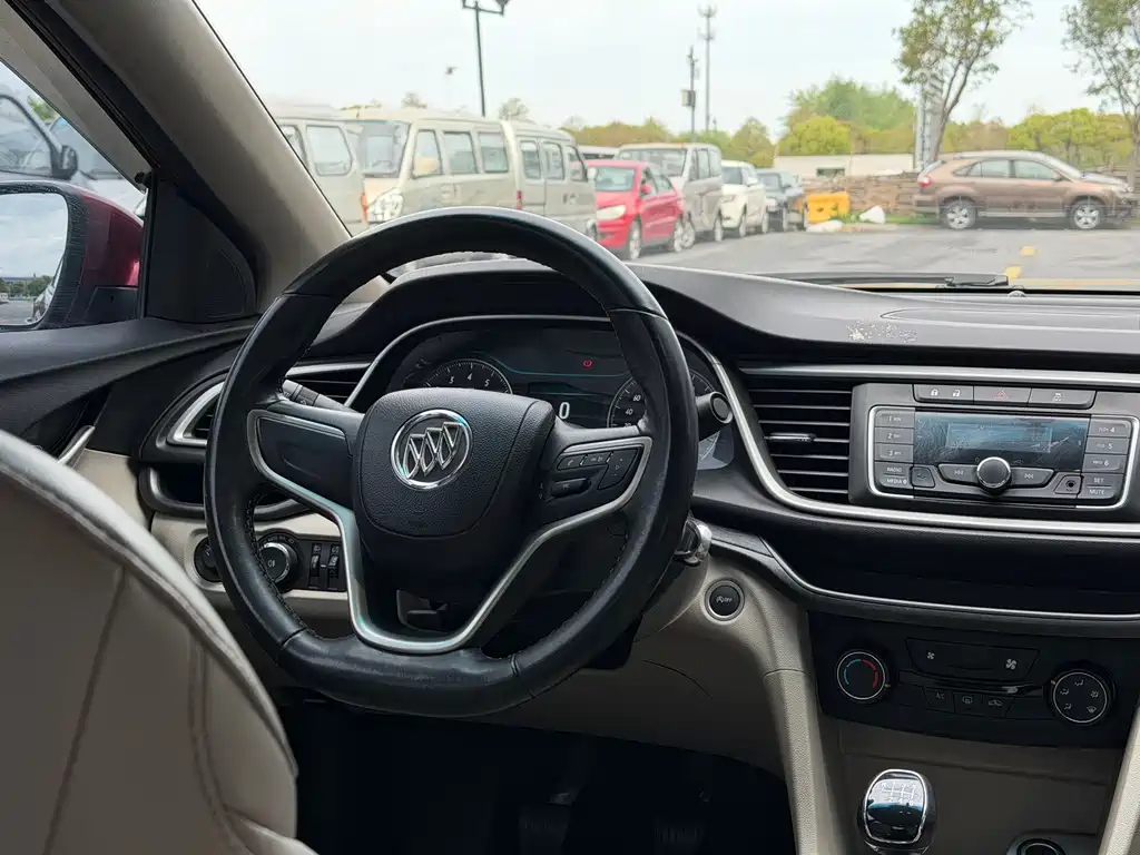 Buick Excelle 2018 — фото 8