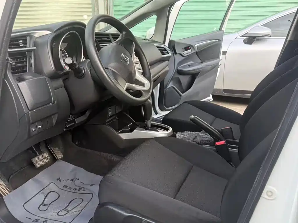 Honda Fit 2015