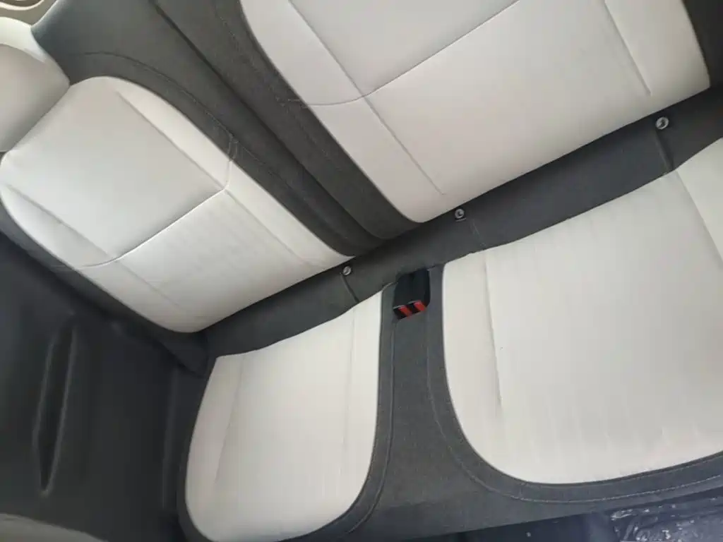 Geely Galaxy Panda 2025 — фото 17