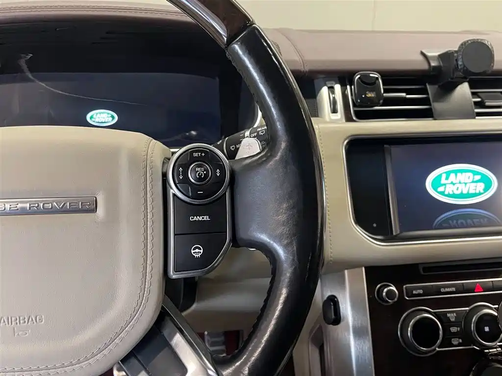 Land Rover Range Rover 2015 — фото 16