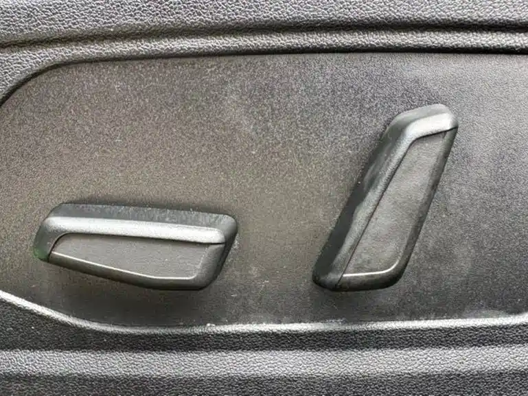 Hyundai Elantra 2023 — фото 11