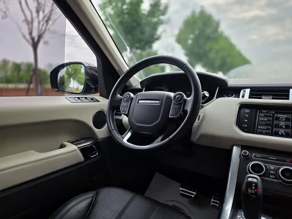 Land Rover Range Rover Sport 2014 — фото 22