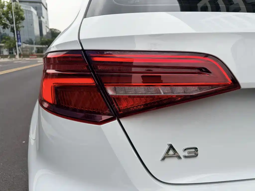 Audi A3 2020 — фото 25