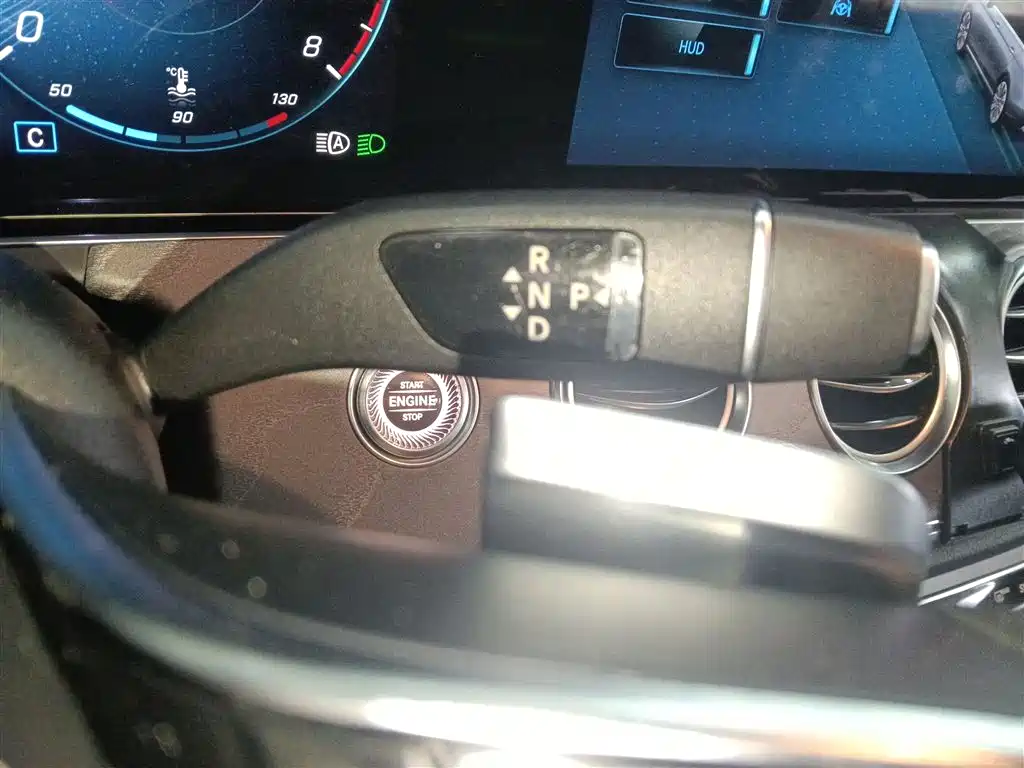 Mercedes-Benz E-Class 2020 — фото 14