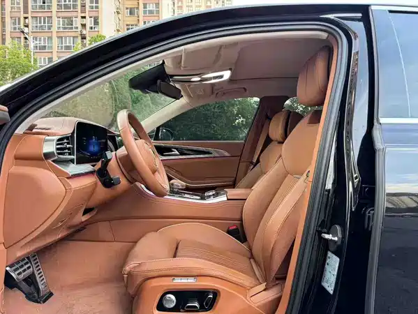Hongqi H9 2021