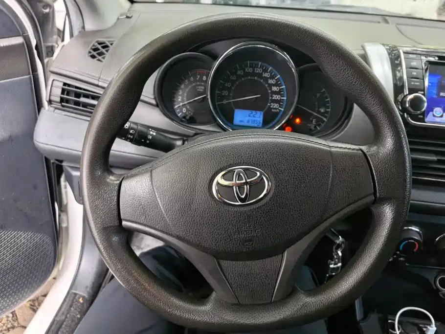 Toyota Vios 2014 — фото 15