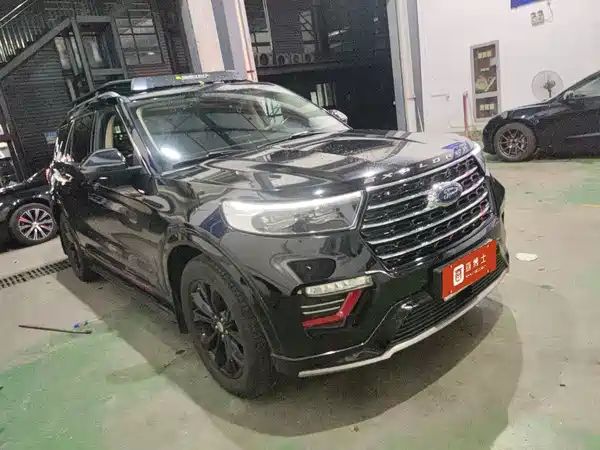 Ford Explorer 2021