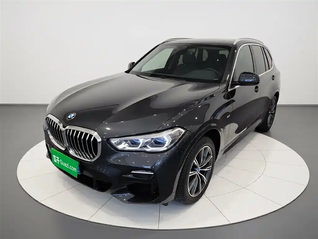 BMW X5 2022 — фото 1