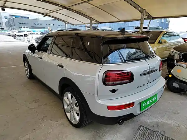 MINI Clubman 2022