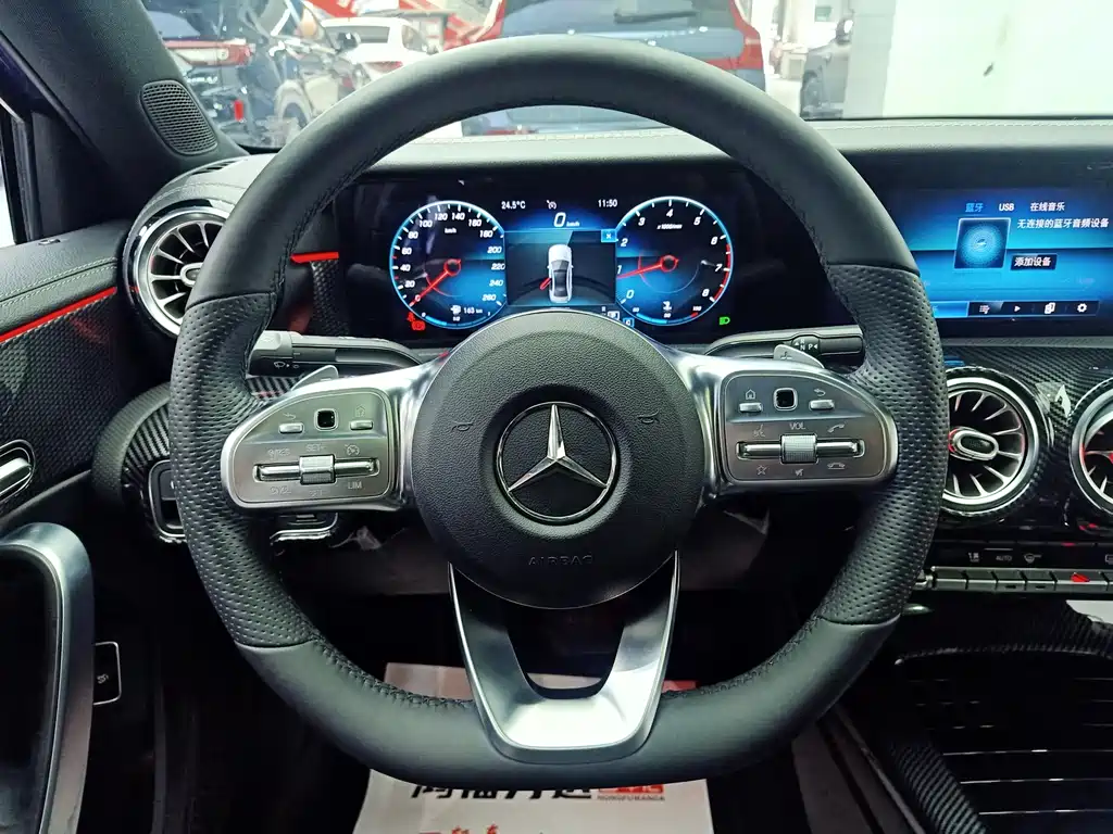 Mercedes-Benz A-Class 2021 — фото 19