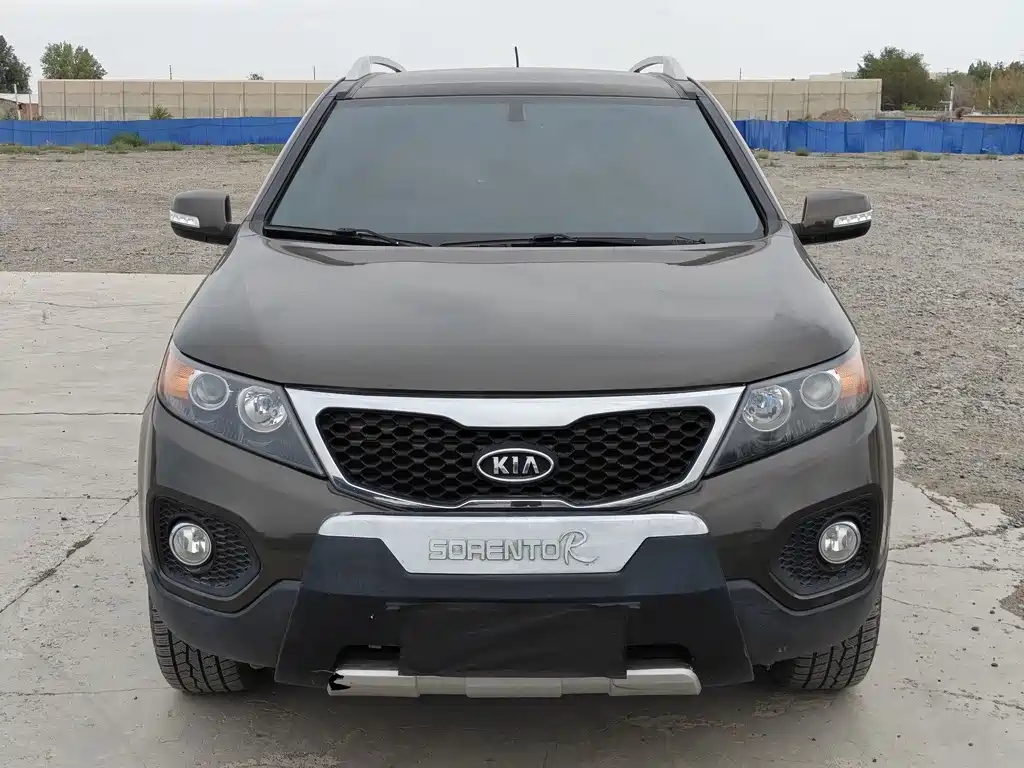 Kia Sorento 2011 — фото 2