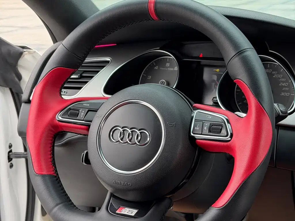 Audi S5 2012 — фото 16