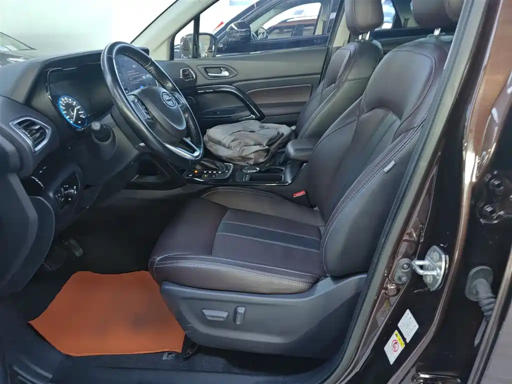 GAC Motor Trumpchi GS4 2019 — фото 15