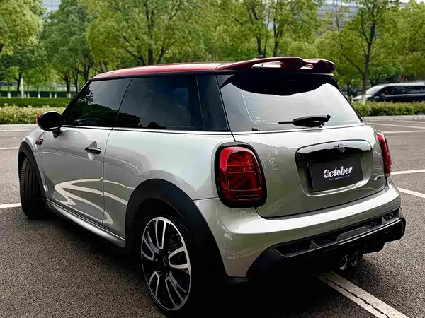MINI JCW 2023