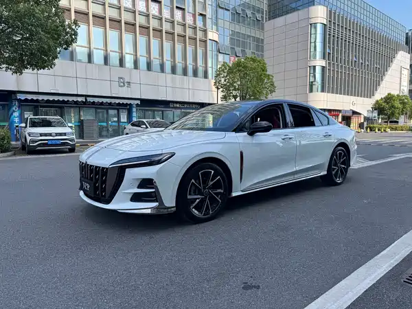 Hongqi H6 2025