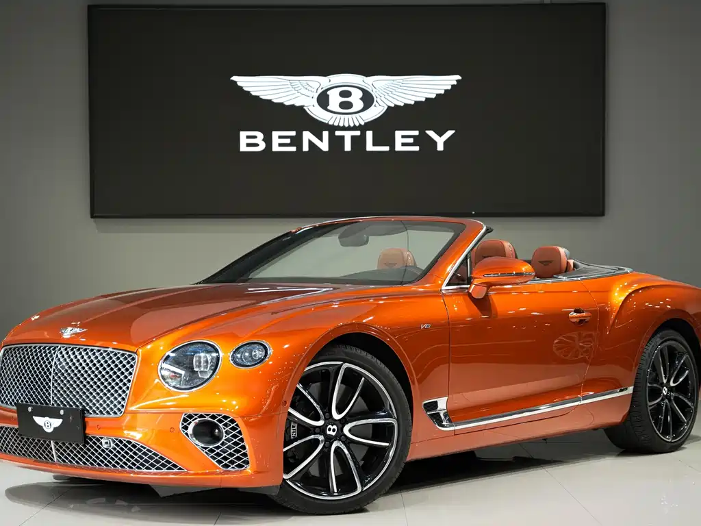 Bentley Continental 2022 — фото 1