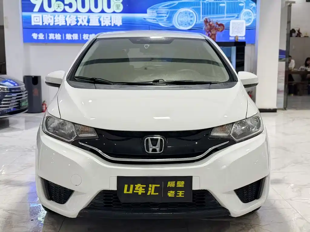 Honda Fit 2017 — фото 2