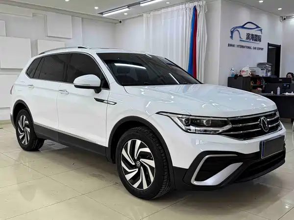 Volkswagen Tiguan L 2023