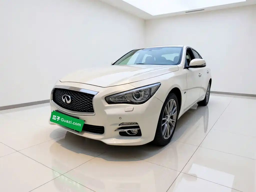 Infiniti Q50L 2017 — фото 1