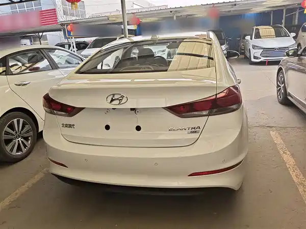 Hyundai Celesta 2016