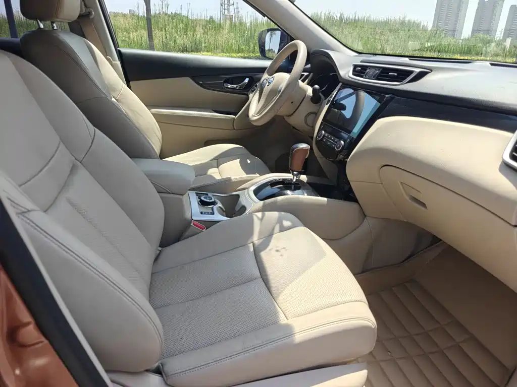 Nissan X-Trail 2015 — фото 17