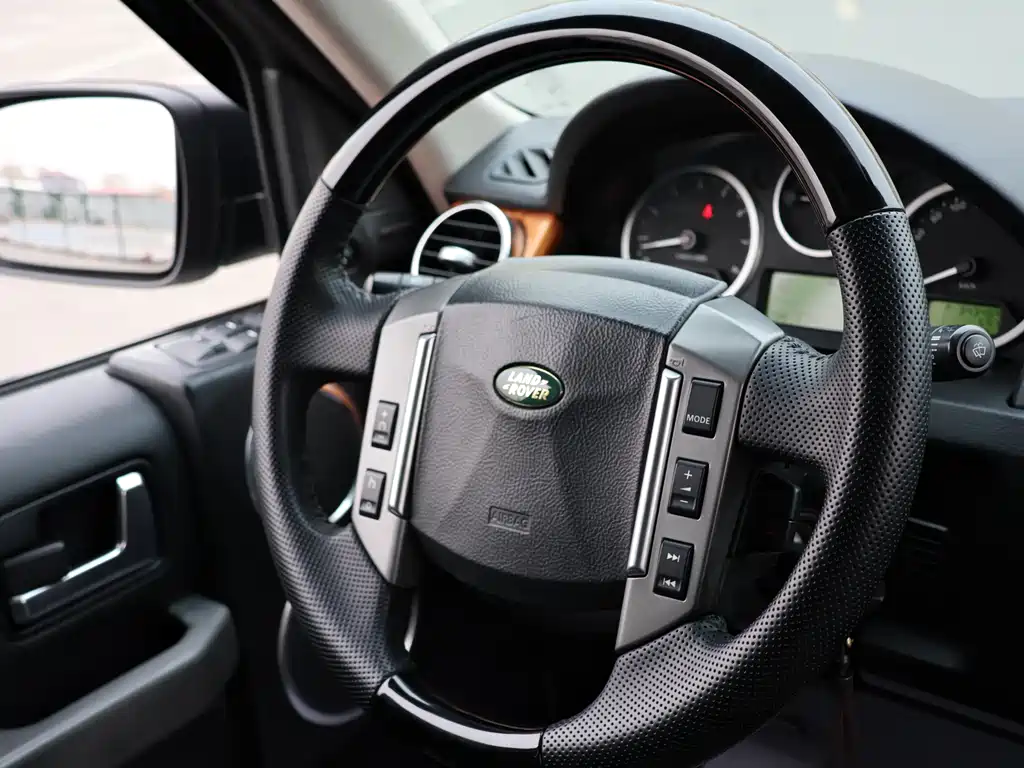 Land Rover Discovery 2008 — фото 13