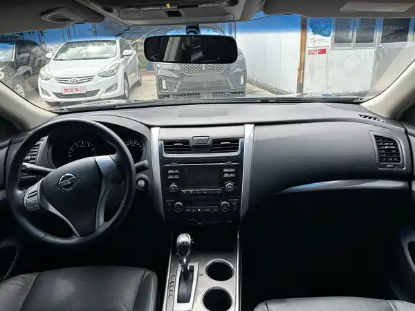 Nissan Teana 2014