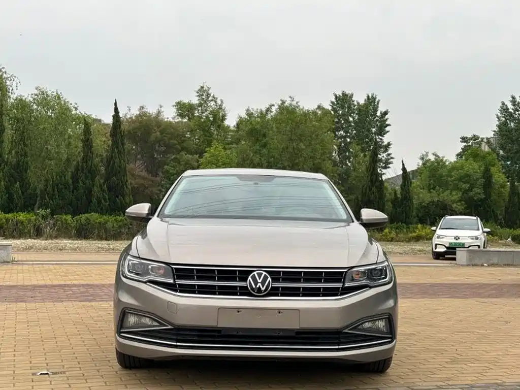 Volkswagen Bora 2021