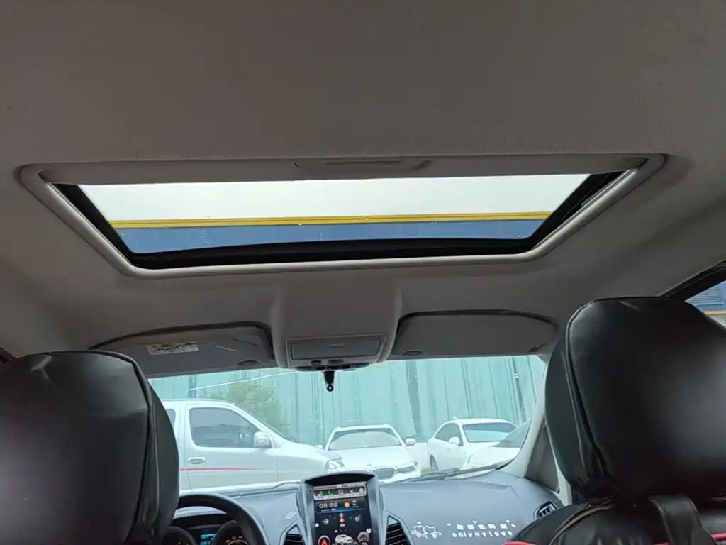 Ford EcoSport 2014 — фото 18
