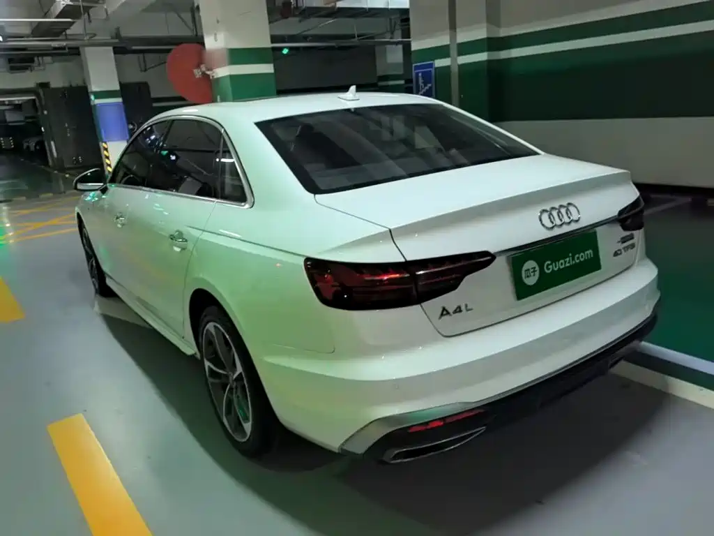 Audi A4L 2024
