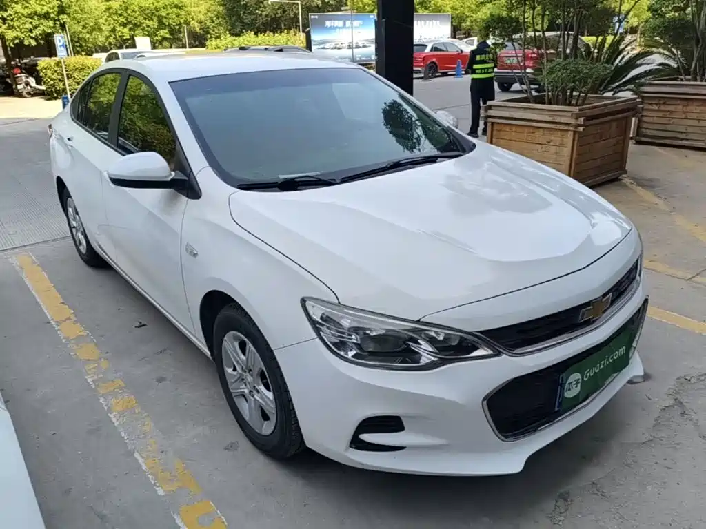 Chevrolet Cavalier 2018 — фото 4