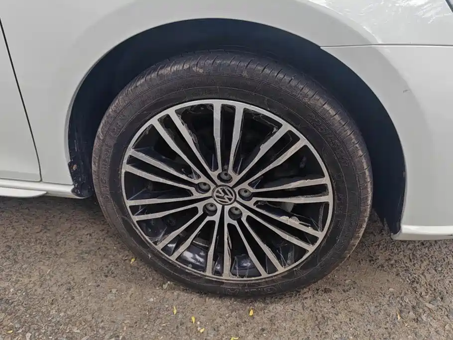 Volkswagen Bora 2015