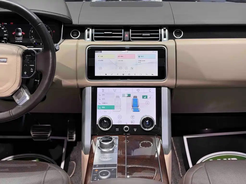 Land Rover Range Rover 2021 — фото 17