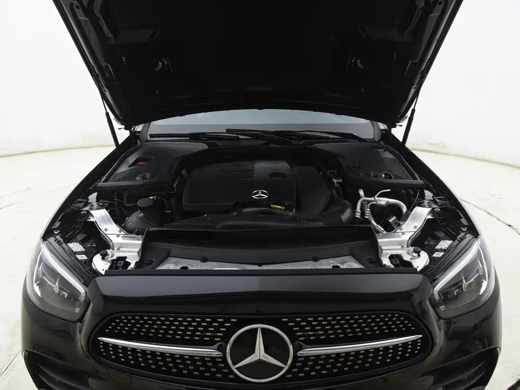 Mercedes-Benz E-Class 2021 — фото 10