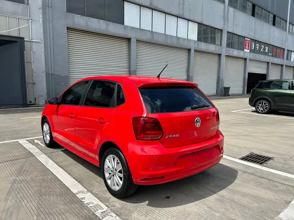 Volkswagen Polo 2014