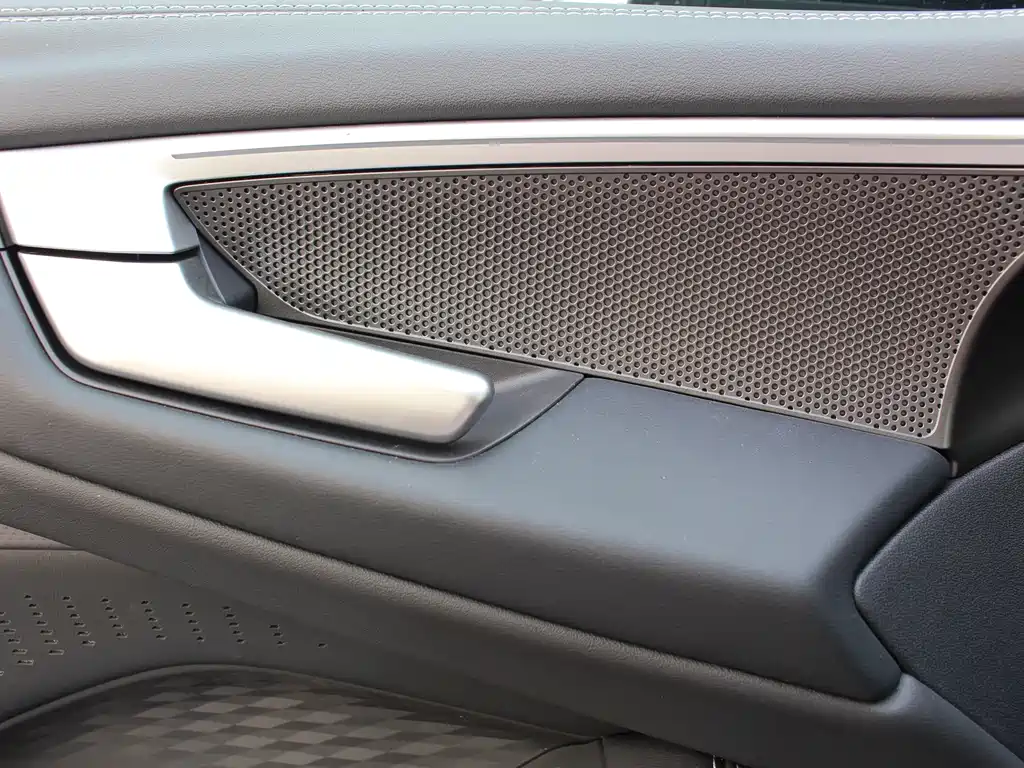 Audi A5L Sportback — фото 17