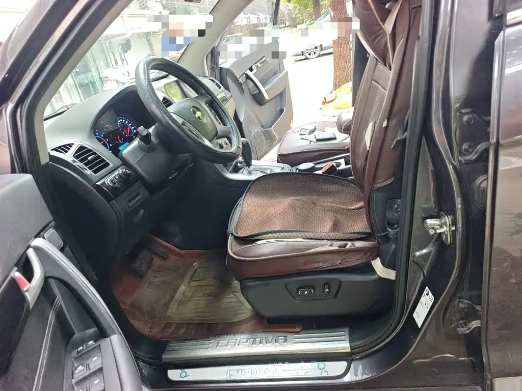 Chevrolet Captiva 2015 — фото 8