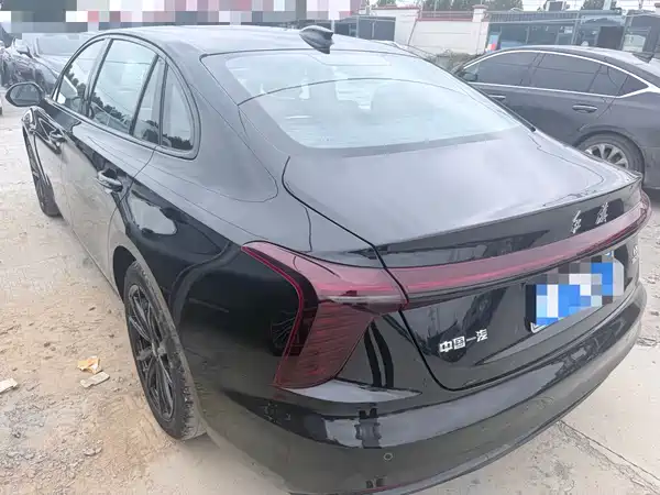 Hongqi H5 2024
