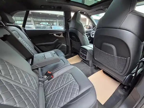 Audi Q8 2020