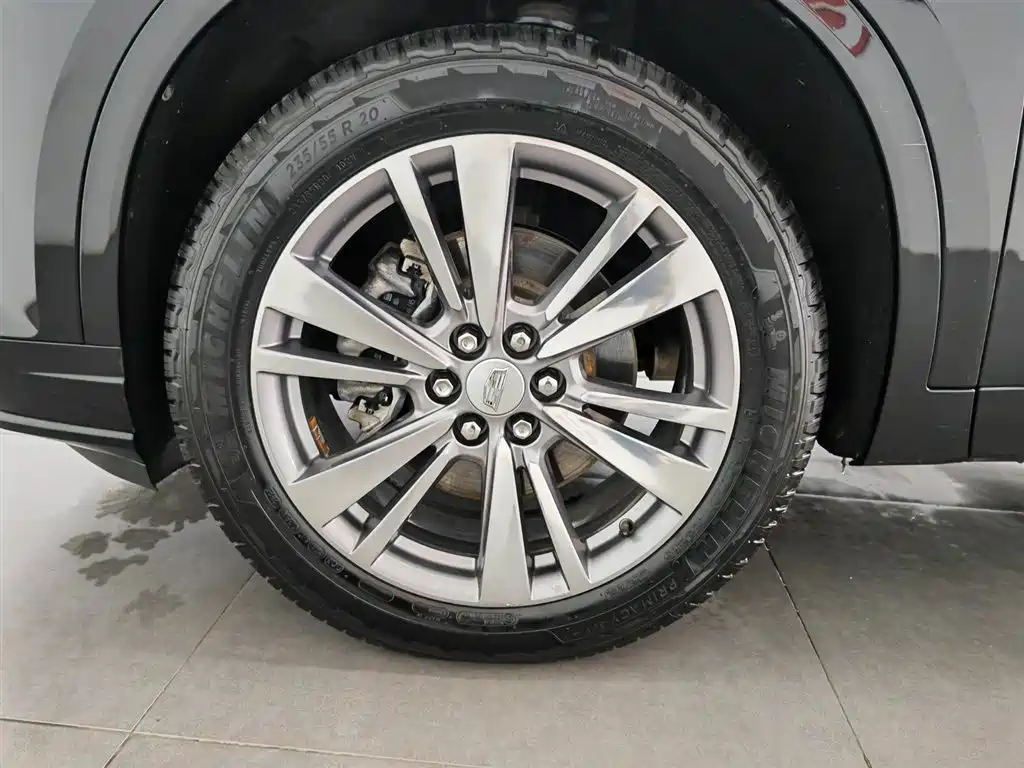 Cadillac XT6 2021 — фото 17