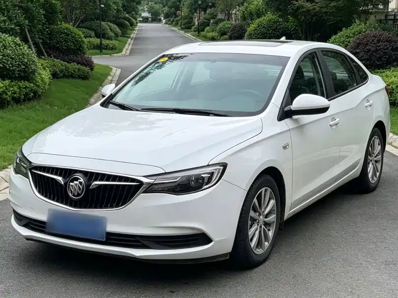 Buick Excelle GT 2017 — фото 1