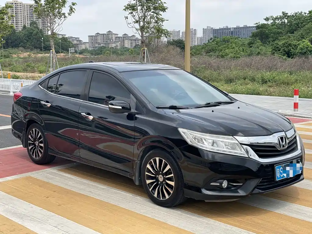 Honda Crider 2015