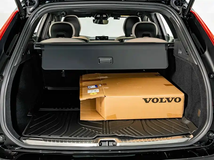 Volvo XC60 2026 — фото 25