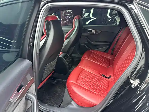 Audi S4 2019